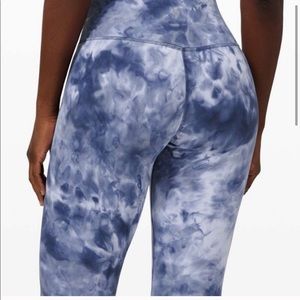 ISO DIAMOND DYE DAYDREAM INK BLUE